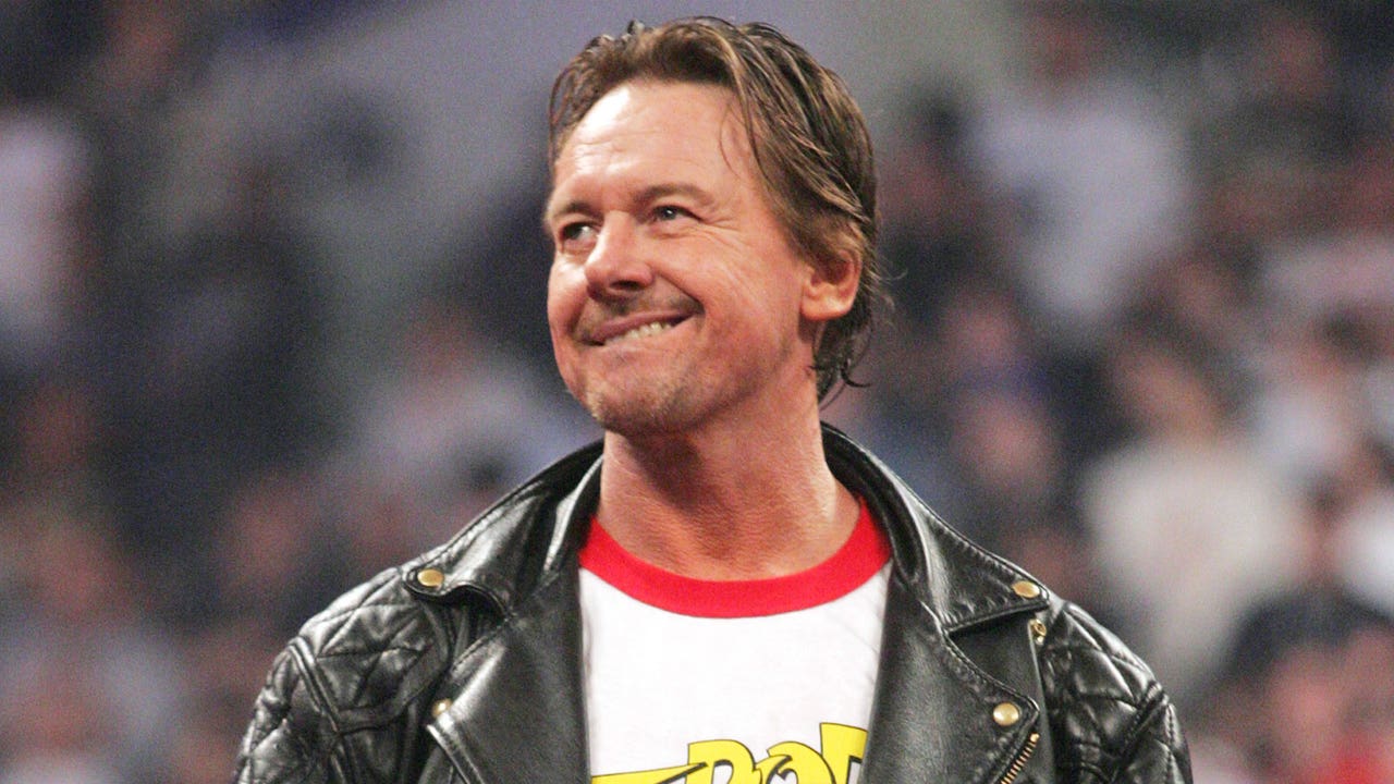 Pro wrestling icon 'Rowdy' Roddy Piper dies at the age of 61